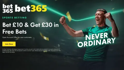 澳超联赛烽火连天，12胜8负谁将称霸？