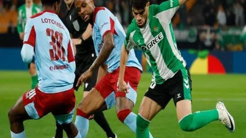 阿森纳、曼联、切尔西再追摩根-罗杰斯加盟